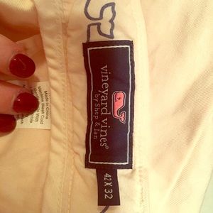 Vineyard vines